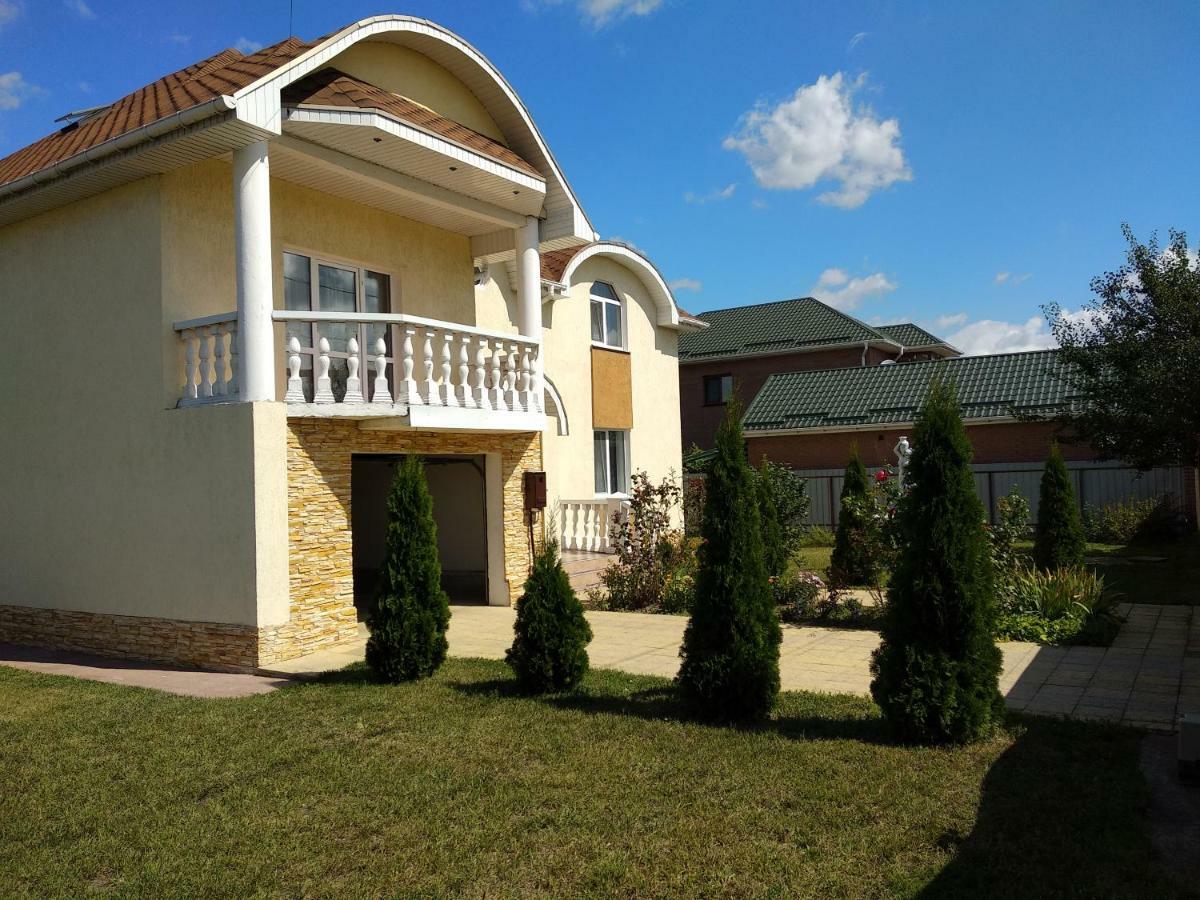 Вілла Дом с бассейном и сауной Бориспіль Екстер'єр фото